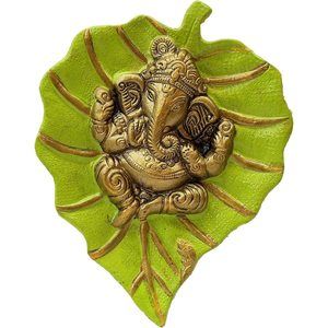 Lord Ganesh Parrot Green Ganpati On Paan Patta Leaf Decorative Religious😘